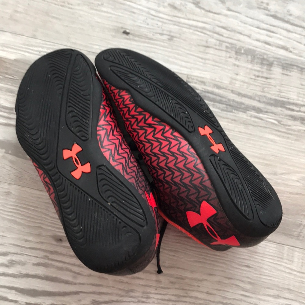 Under Armour - Picture 4 of 5